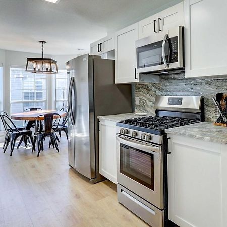 Chic Bentonville Home With Patio And Fire Pit! Eksteriør billede